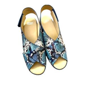 Johnston & Murphy 'Tori' Wedge Sandal Python